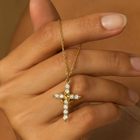 ⏰Cross & Crown Necklace.：Mother’s Day Special Offer🎁